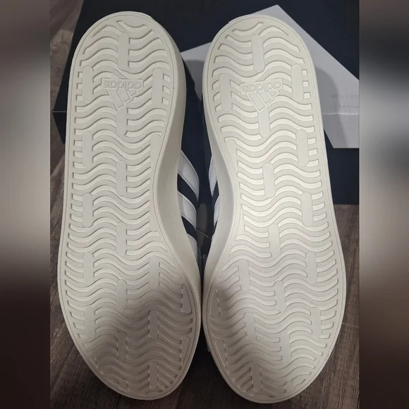 adidas Men's Black and White Striped Sneakers - Picture 5 of 6